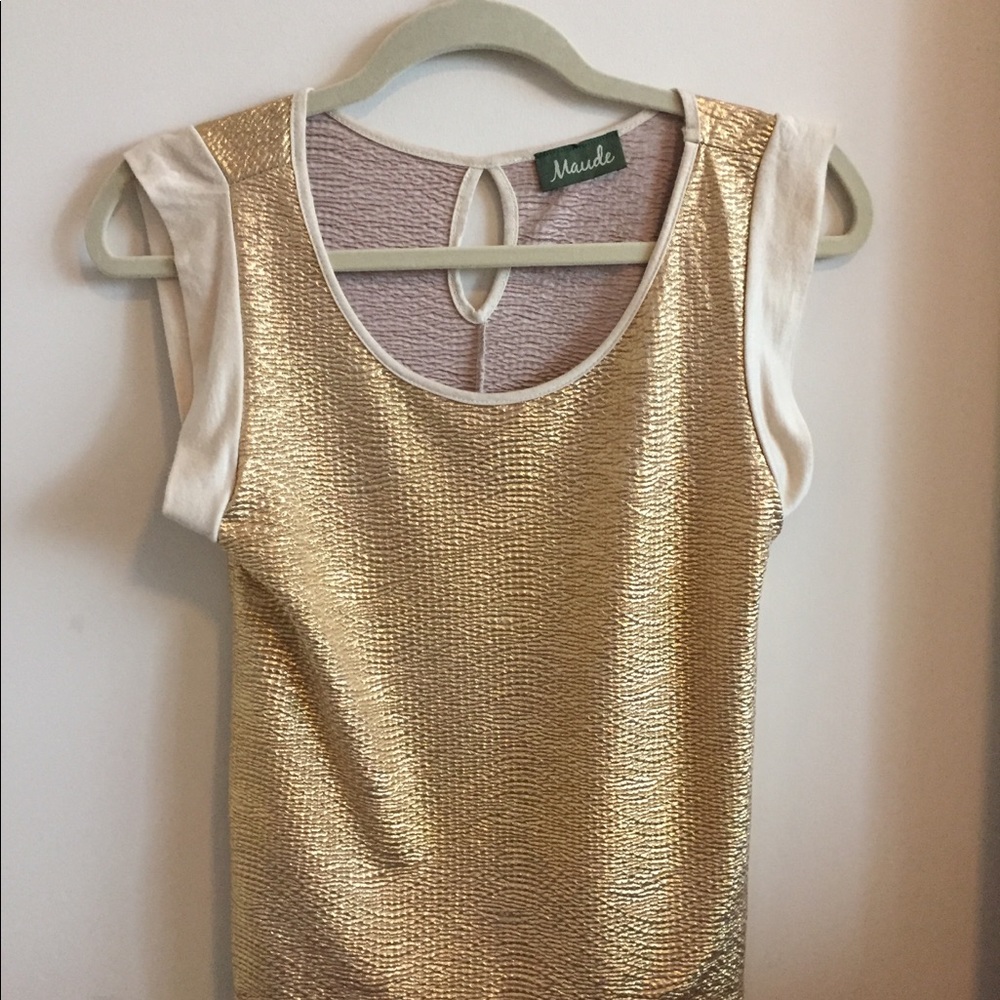 Gold shirt size Small